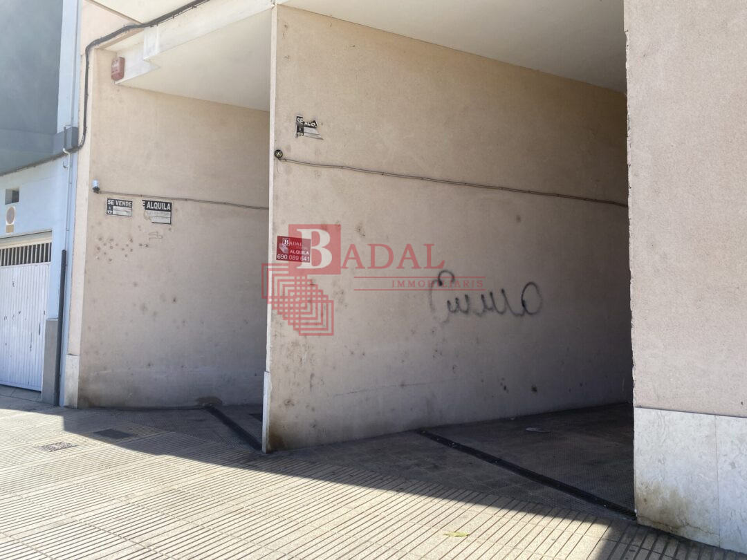 Plaza de Garaje en Padre Pompilio 16